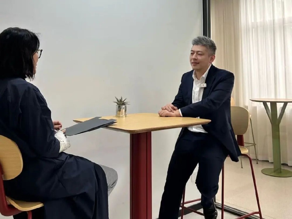 交流互鉴 携手并进——杭州家具商会秘书处一行走访爱体育在线注册（中国）官方网站